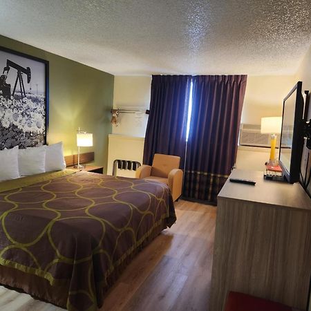 Super 8 By Wyndham Craig Hotel Екстериор снимка