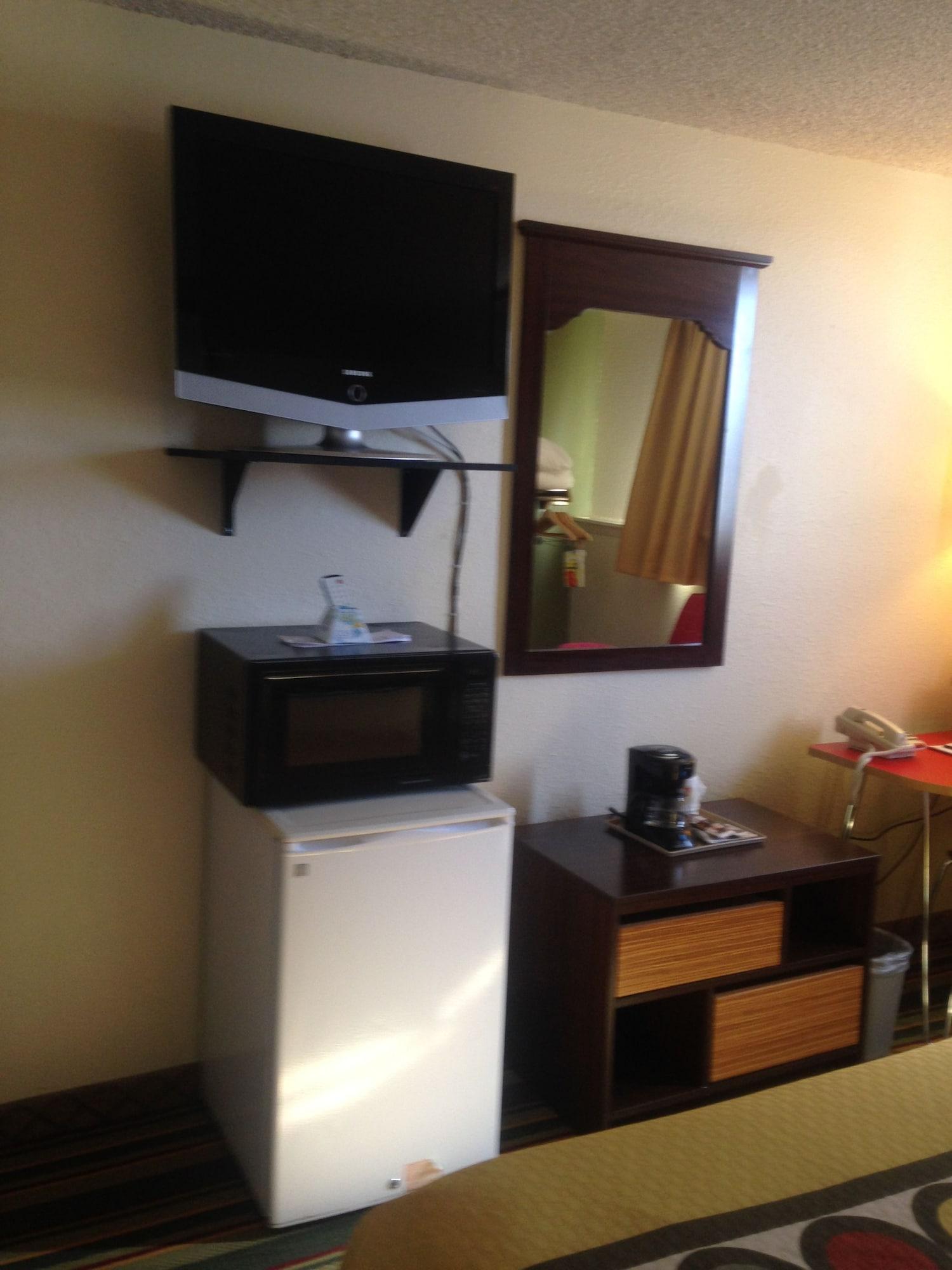 Super 8 By Wyndham Craig Hotel Екстериор снимка