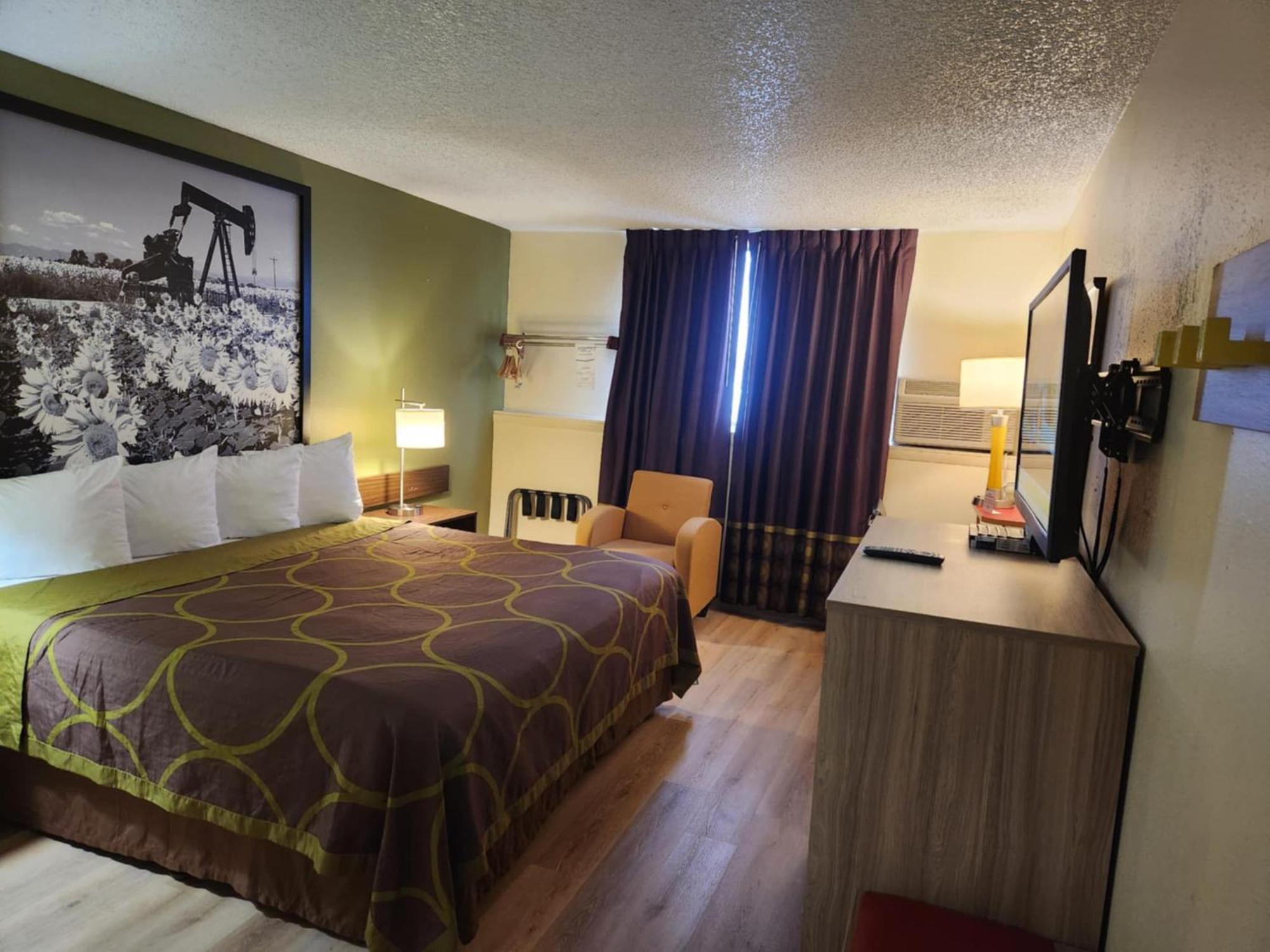 Super 8 By Wyndham Craig Hotel Екстериор снимка