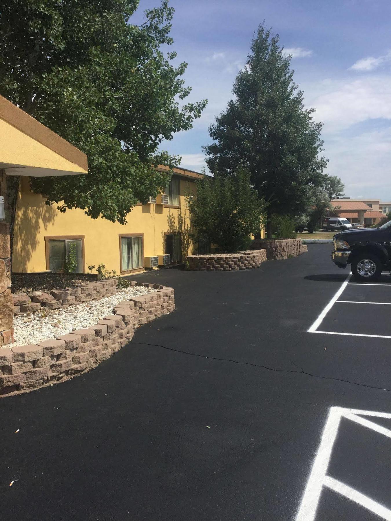 Super 8 By Wyndham Craig Hotel Екстериор снимка